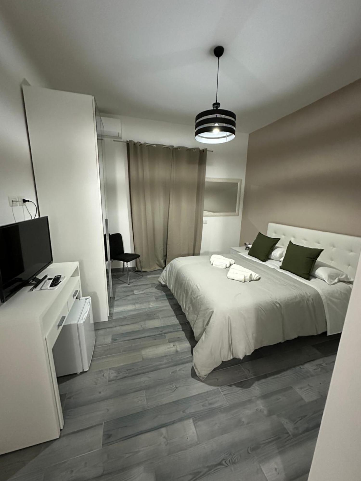 La Parthenope Suites Портичи Екстериор снимка