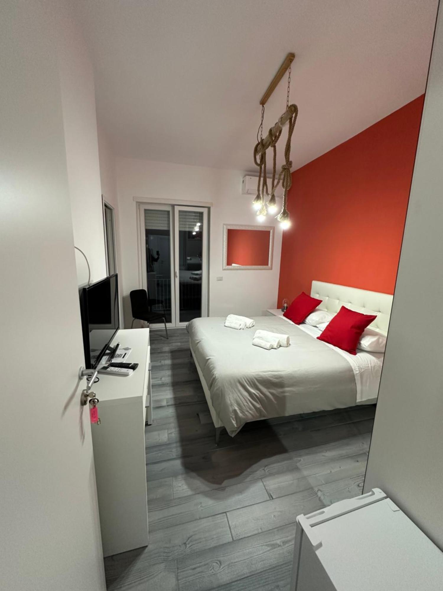 La Parthenope Suites Портичи Екстериор снимка